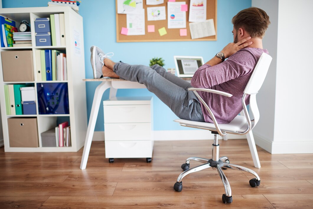 The Benefits of Adjustable Office Chairs: A UK Buyer’s Guide