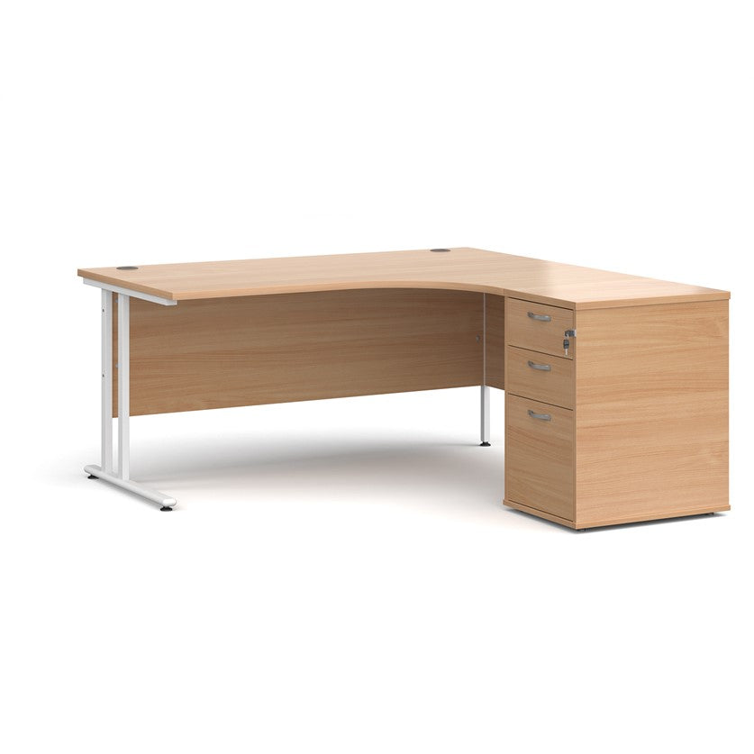Maestro 25 Right Hand Desk with Pedestal | Chilli Seating
