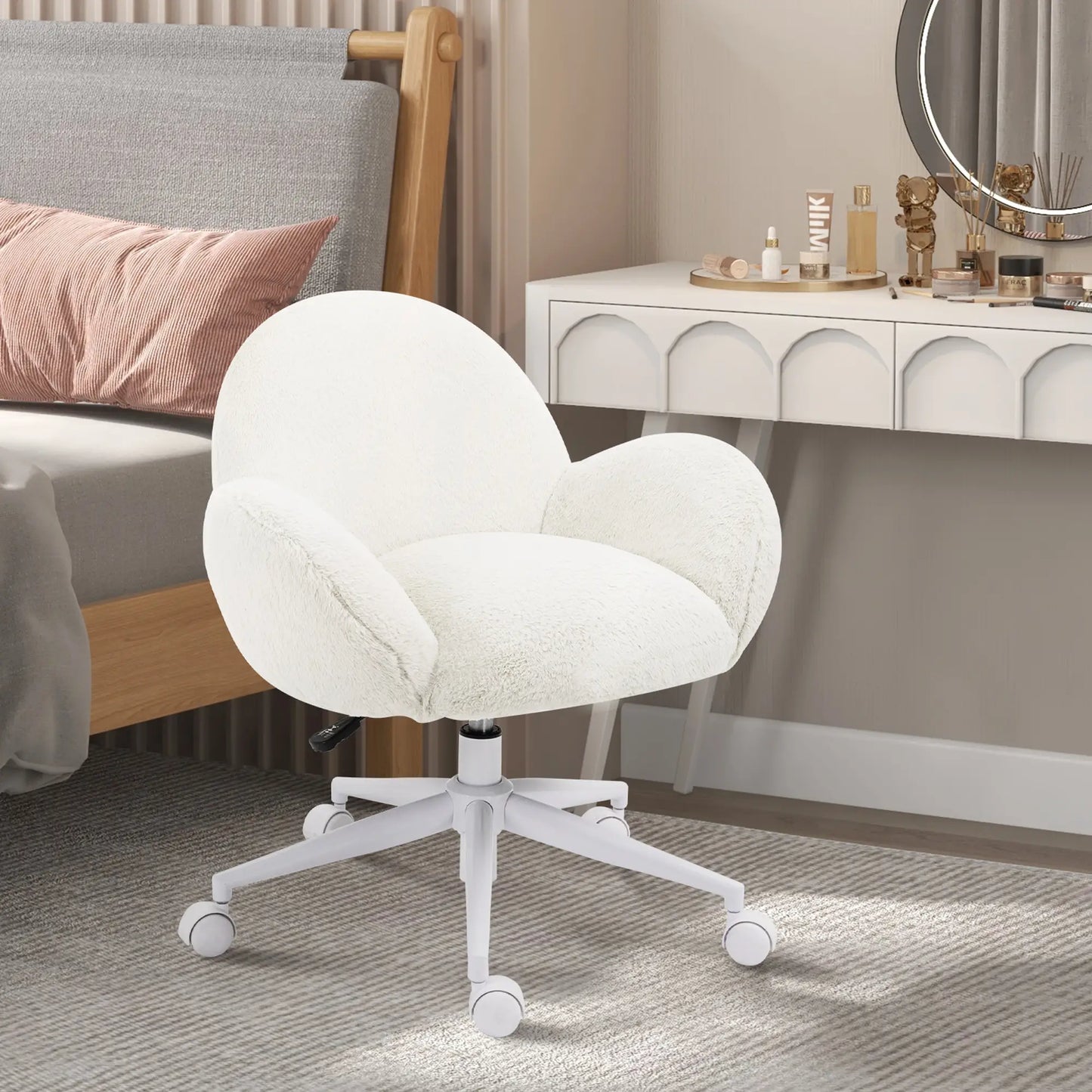 Alice Fluffy Desk Chair